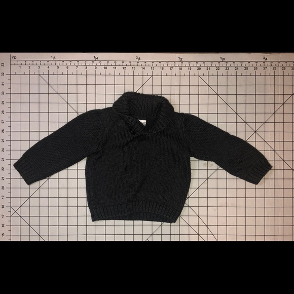 Bundle of boys clothes - Picture 7 of 12